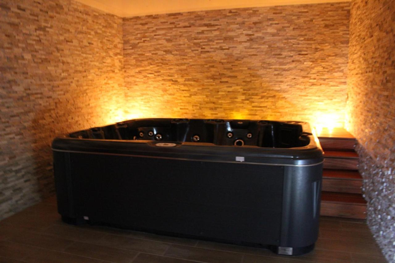 Le Chardon Bleu Hotell Risoul Exteriör bild