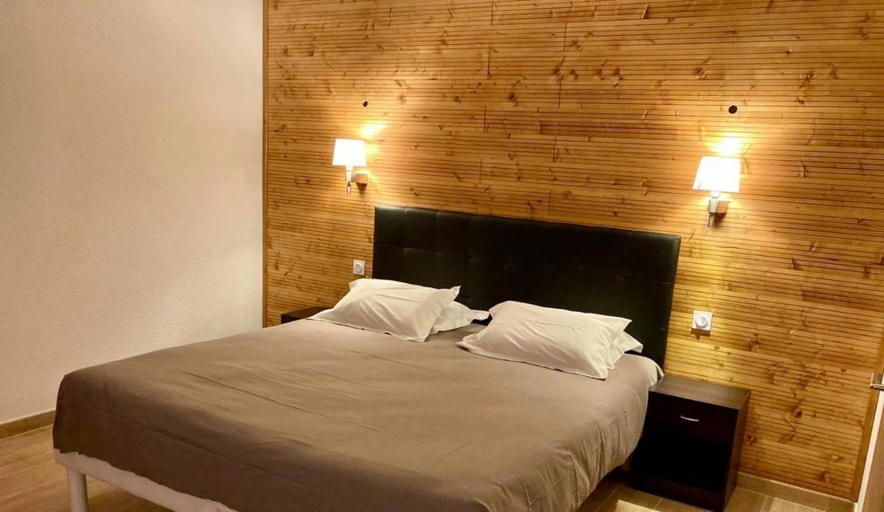 Le Chardon Bleu Hotell Risoul Exteriör bild